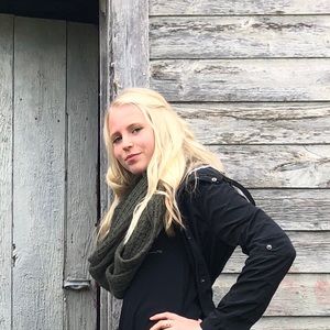 Meet your Posher, Marcail